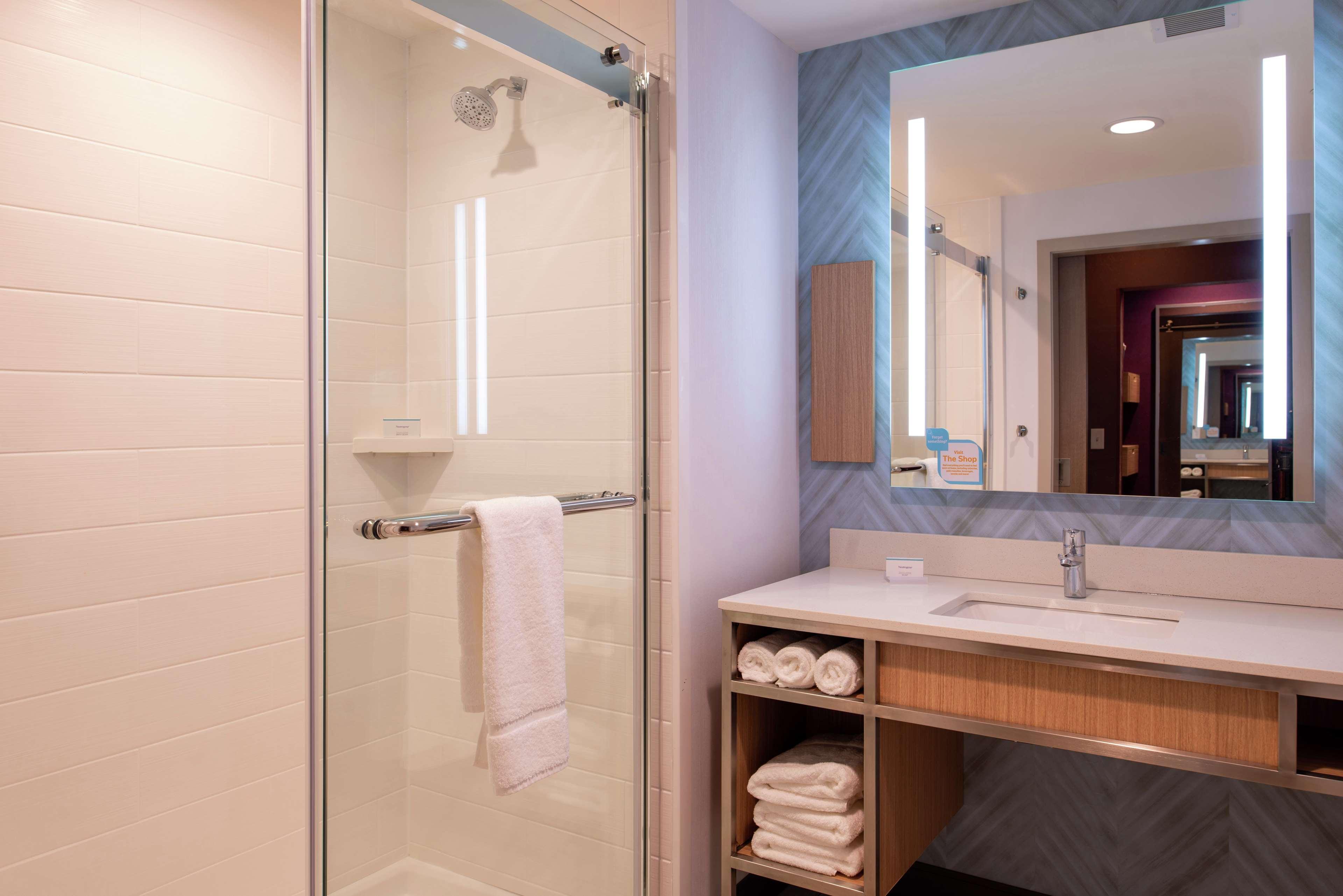 Hilton Garden Inn Kansas City Airport Mo Eksteriør billede